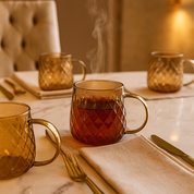 Amber glazen mok met diamantstructuur – 380 ml